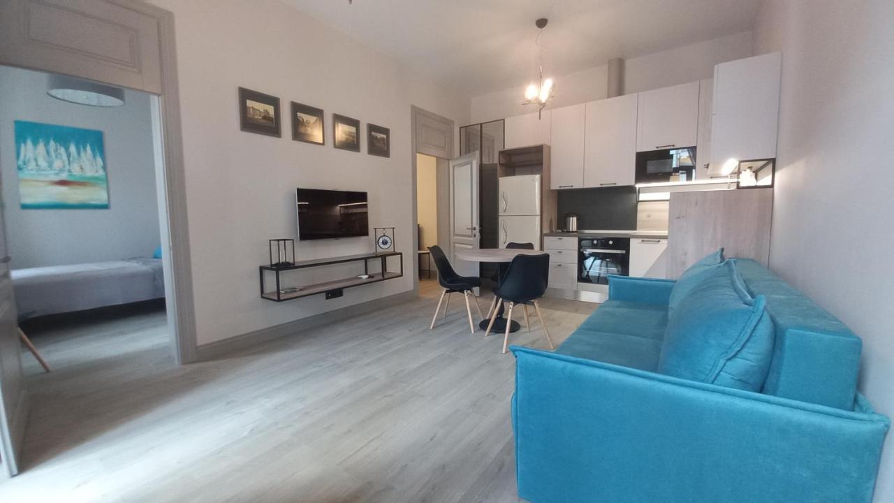 Квартира С Балконом И 2 Спальнями "Na Knyazheskoy" Apartment Oldenburg Bagian luar foto
